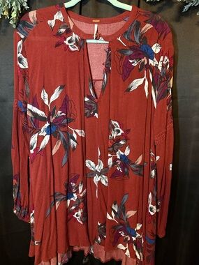 Free People Floral Textured Tunic Top small
